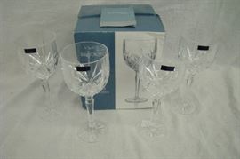 New Set of 4 Marquis By Waterford Brookside Crystal Wine Glasses