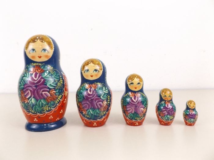 Vintage Hand Painted Russian Nesting Doll
