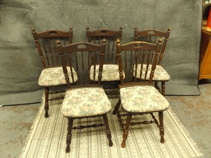 Set of 5 Vintage Dormalux Turned Solid Wood Chairs
