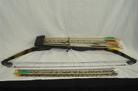 Kolpin Compound Bow with Arrows