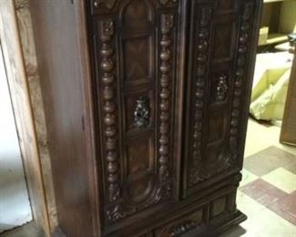  Large Cabinet with Shelves https://ctbids.com/#!/description/share/120698