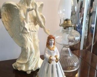 Angels & a Hurricane https://ctbids.com/#!/description/share/120728