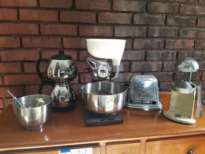 Vtg and Atq Kitchen Equipment