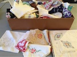 Vtg Handkerchiefs