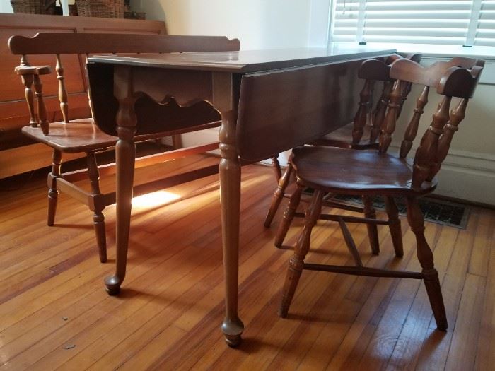 Vtg Maple Table and Chairs