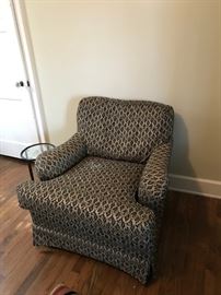 #51	black/gold pattern club chair 	 $120.00 	