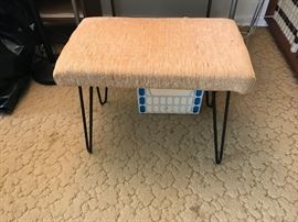 #19	Wrought Iron Black Leg Stool   24x15x18	 $25.00 
