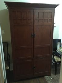 Large storage armoire