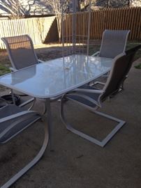 Patio table & 4 chairs