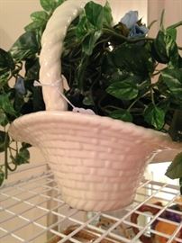 Handled ceramic basket