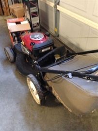 Briggs & Stratton mower