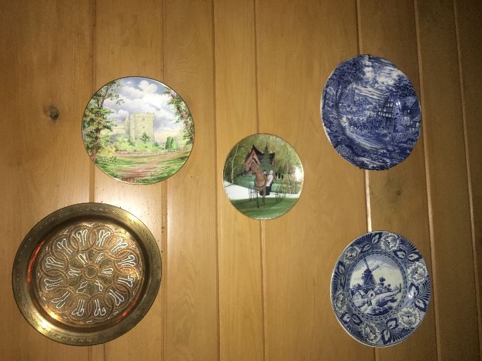 Collectible Plates, Delft Blue