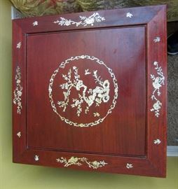 Top detail of night stands