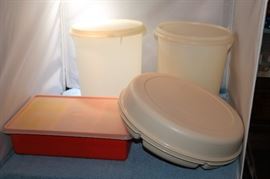 TUPPERWARE