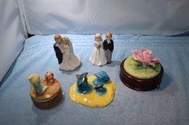 ASOORTED FIGURINES
