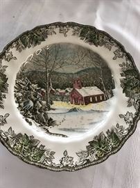 Johnson Brothers 
Villages Christmas China 
16 Dinner Plates 