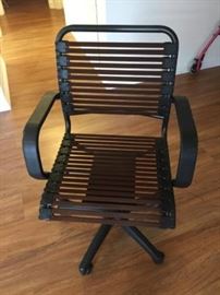 Desk Chair https://ctbids.com/#!/description/share/119934