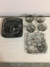 Set of 6 Coffee Cups and Dessert Plates https://ctbids.com/#!/description/share/121028