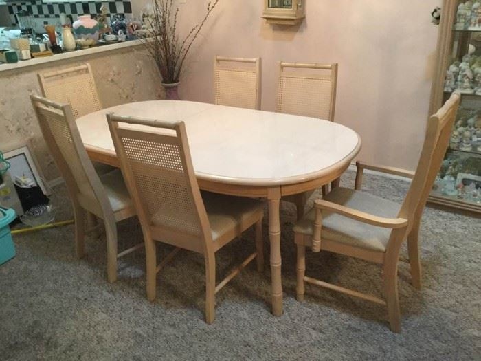 Dining Table and Six Chairs https://ctbids.com/#!/description/share/121035