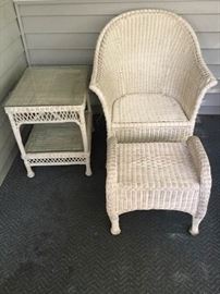 Wicker Chair, Ottoman and Side Table https://ctbids.com/#!/description/share/121043