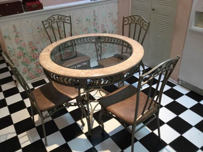 Glass top Table and 4 Metal Chairs https://ctbids.com/#!/description/share/121048