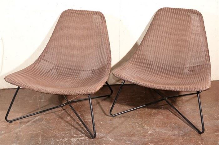 16. Pair of Wicker Lounge Chairs
