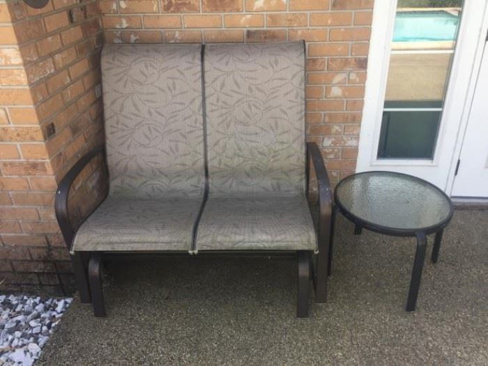Outdoor Glider and Side Table https://ctbids.com/#!/description/share/119187