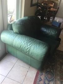 Green Leather Chair https://ctbids.com/#!/description/share/119148