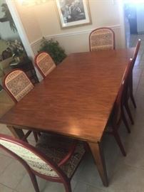 Dining Table with 6 Chairs https://ctbids.com/#!/description/share/119092