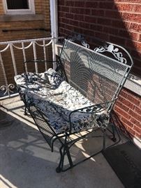 Porch swing