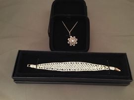 Stauer DiamondAura Silent Night Snowflake Necklace and Monica Bracelet