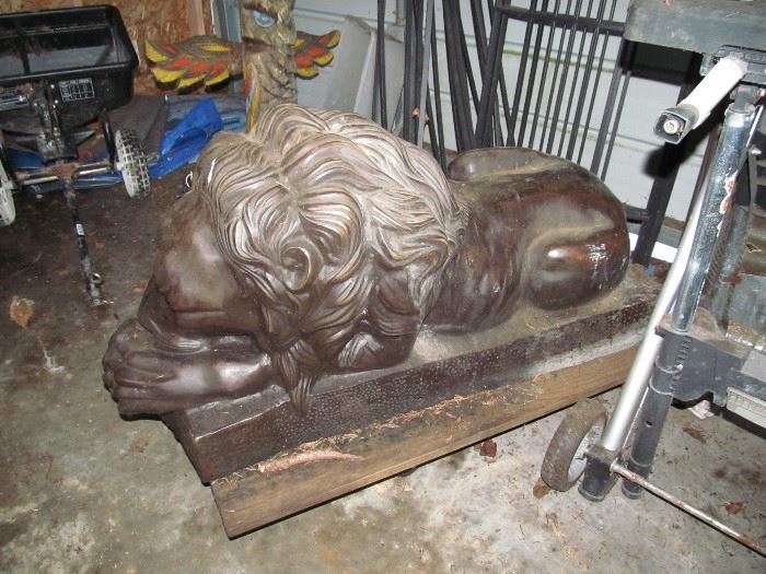 Pair of bronze lions