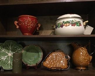 Cabbage Leaf Pottery