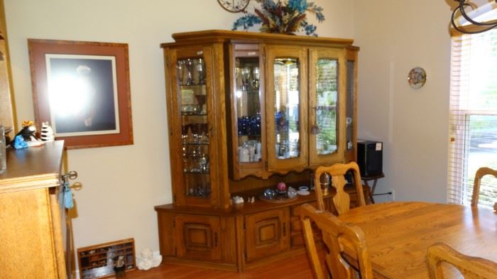 EUROPEAN CHINA CABINET & SEPARATE CORNER CABNIET