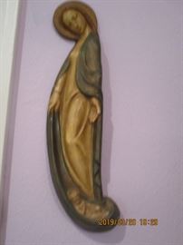 wood carved Mary