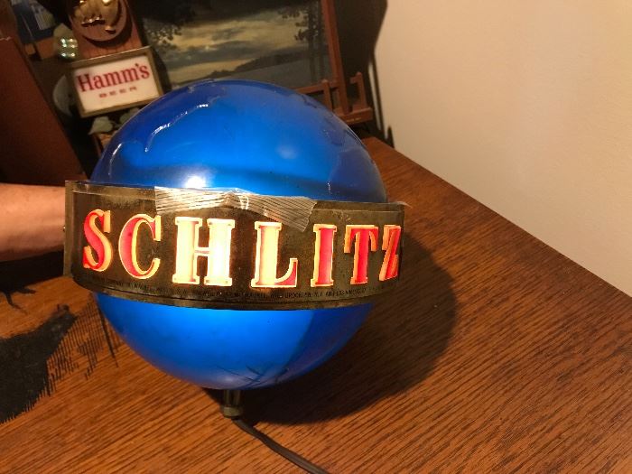 Schlitz Lamp - Lights Up & Rotates!!