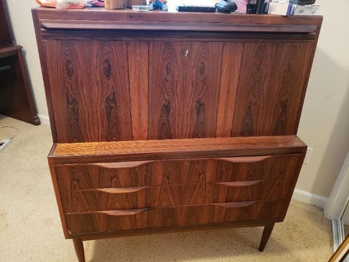 Mid-Century Modern/Eames Era Secretary Cabinet in fantastic shape. Beautiful Rosewood.