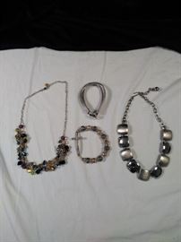 four pieces of jewelry, two bracelets, two necklaces https://ctbids.com/#!/description/share/125168