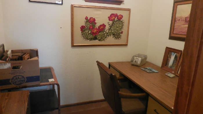 metal desk, chair, embroidery is sold, side table, sewing cabinet, etc.