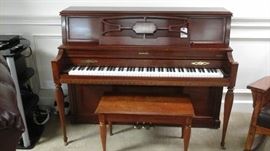 Baldwin piano 