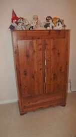 Quilt Cabinet **SOLD**