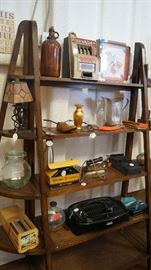 Décor, small appliances