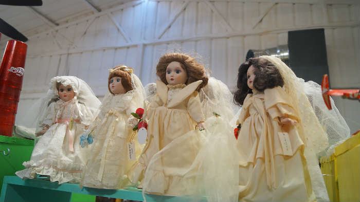 Danberry Mint Dolls
