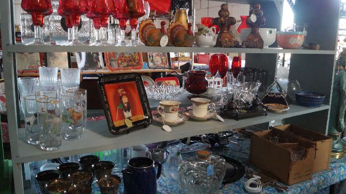 glass ware, décor, tea cups, hostess sets