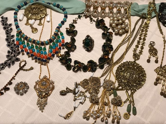 group picture of some of the great vintage jewelry