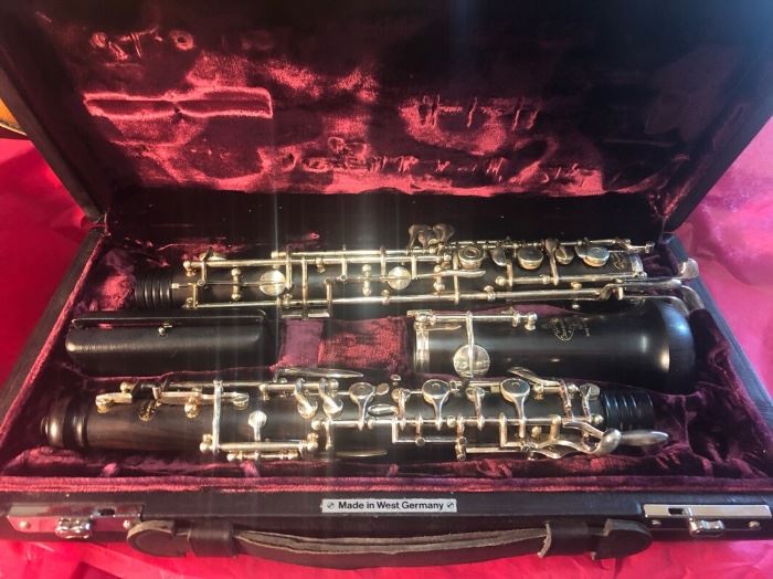 Buffet crampon oboe, beautiful condition
Made in France