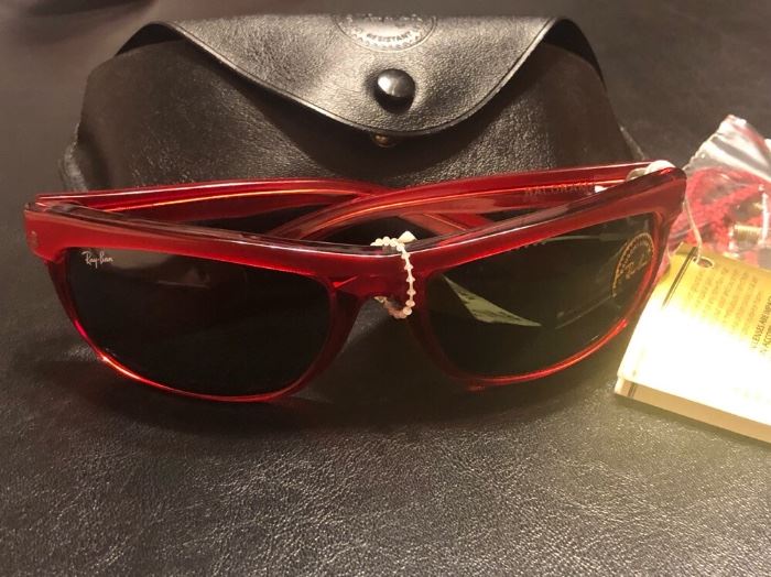 Vintage new ray-bans ( 4 pair total )