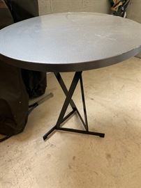 56. Metal 3 Leg Table (28" x 30")