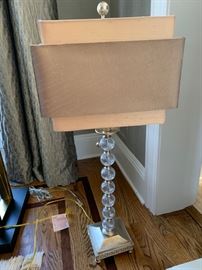 87. Contemporary Glass Ball Table Lamp (34")