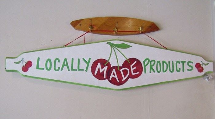 Vintage Cherry Farm Sign